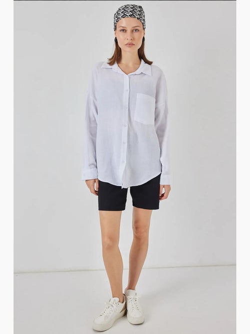 Camisa oversized em mistura de linho com detalhes de bolsos bdart - Kiabi Camisa oversized em mistura de linho com detalhes de bolsos bdart - Kiabi