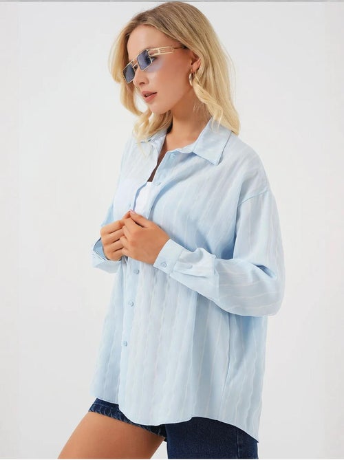 Camisa oversized em popelina com padrão e botões bdart - Kiabi Camisa oversized em popelina com padrão e botões bdart - Kiabi