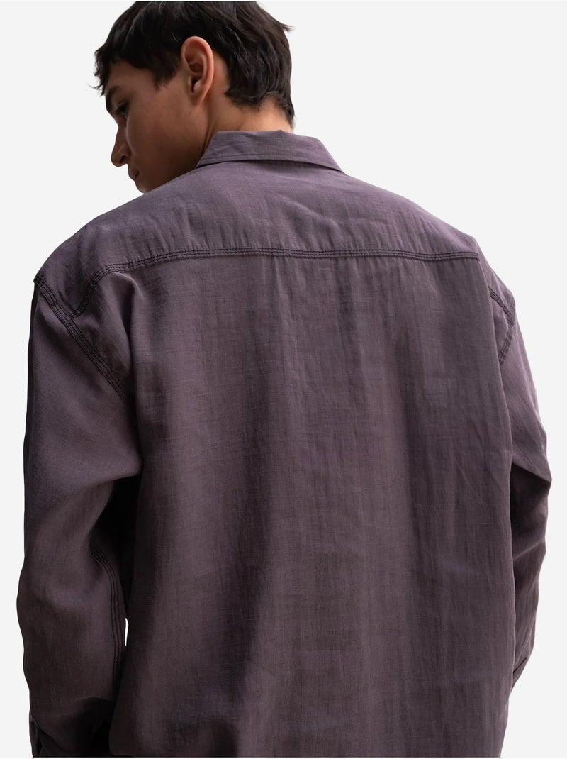 Camisa oversized masculina de manga comprida com bolso giesto Cinza-preto - Kiabi