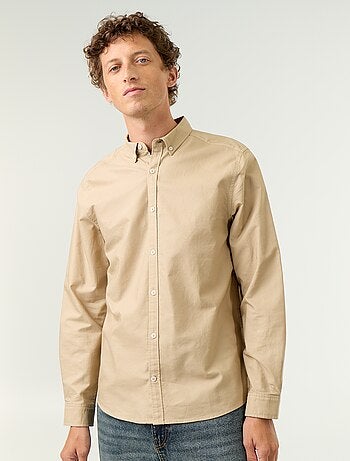 Camisa oxford com abertura abotoada