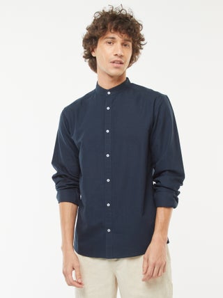 Camisa Oxford com gola mao