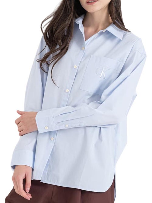 Camisa Popelina Relaxed Azul para Mulher Calvin Klein Jeans - Kiabi Camisa Popelina Relaxed Azul para Mulher Calvin Klein Jeans - Kiabi