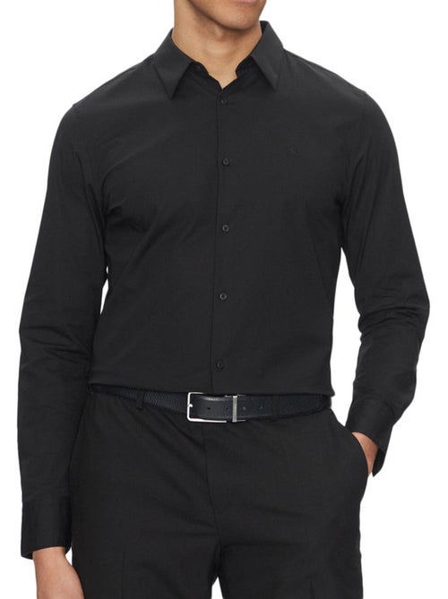 Camisa Preta Calvin Klein Jeans Sólida para Homem - Kiabi Camisa Preta Calvin Klein Jeans Sólida para Homem - Kiabi