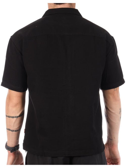 Camisa Preta Masculina Kaporal TOKYOE - Kiabi Camisa Preta Masculina Kaporal TOKYOE - Kiabi