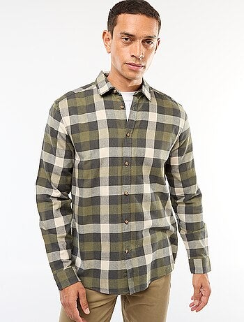 Camisa regular aos quadrados