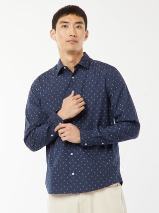 Camisa regular às bolinhas