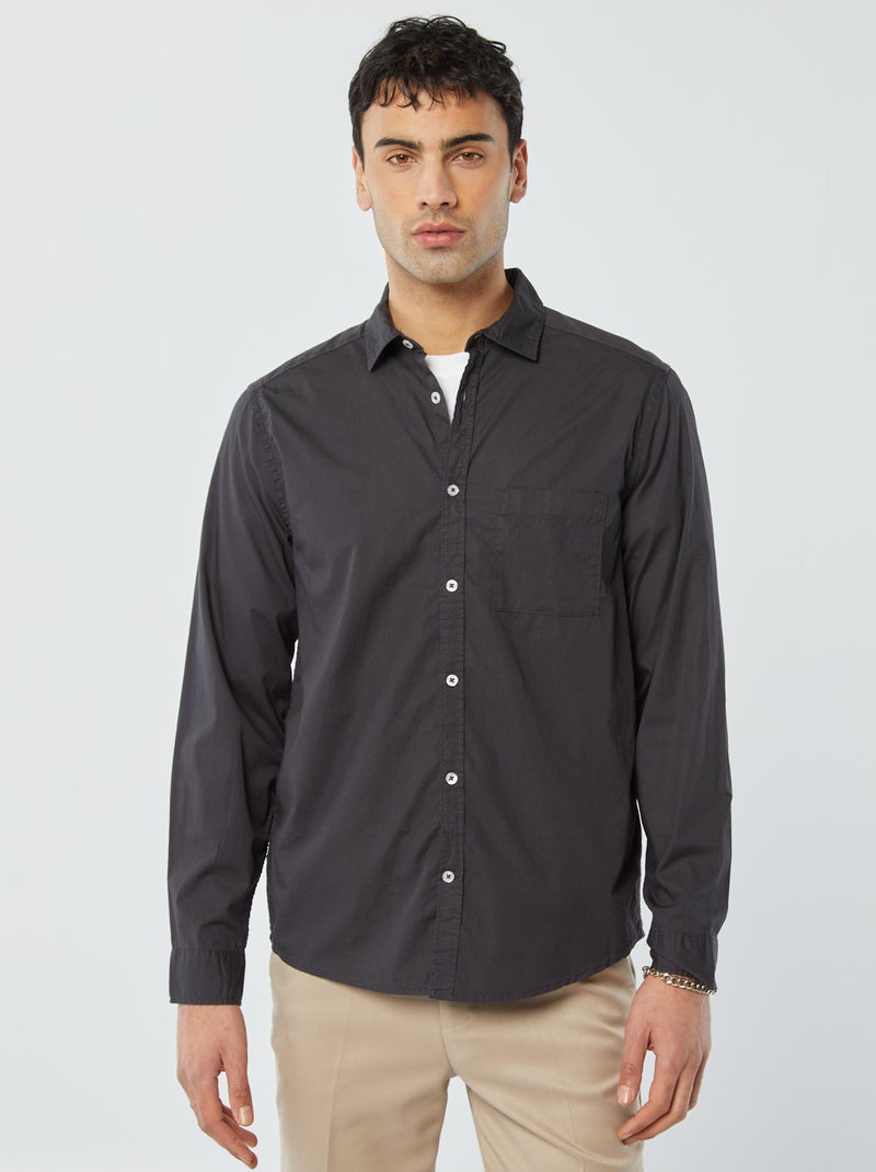 Camisa regular em popelina PRETO - Kiabi