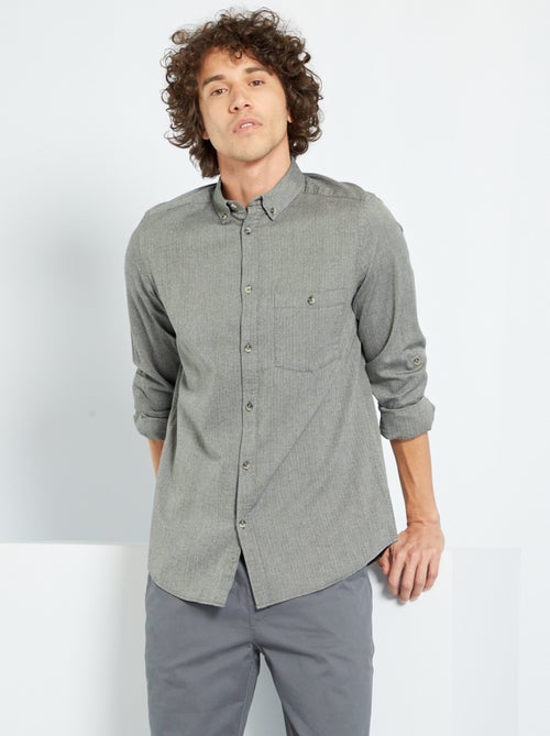 Camisa regular fit com padrão espinha de peixe - Kiabi