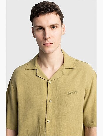 Camisa regular fit de manga curta giesto