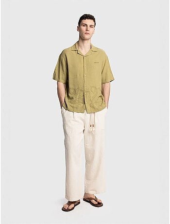Camisa regular fit de manga curta giesto