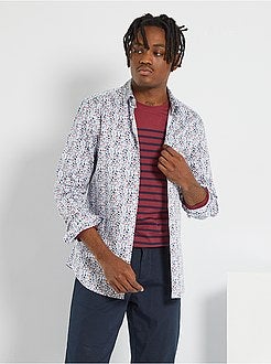 Camisa slim com flores - Kiabi