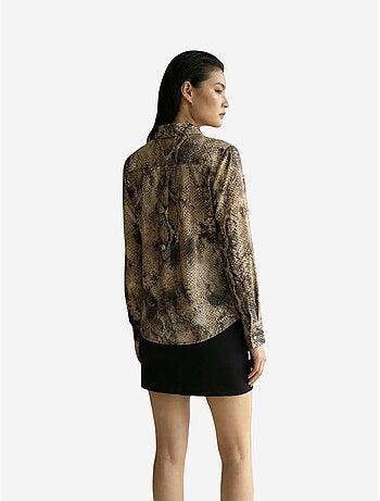 Camisa tecida em cetim com estampado de cobra my fashion