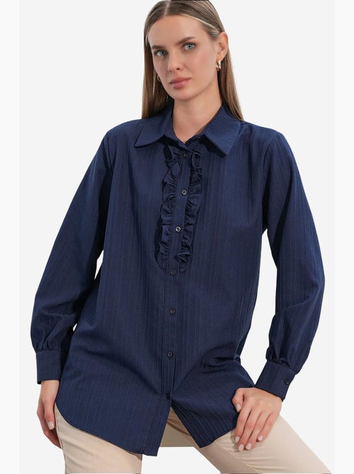Camisa texturizada com detalhes de folhos bdart - Kiabi Camisa texturizada com detalhes de folhos bdart - Kiabi