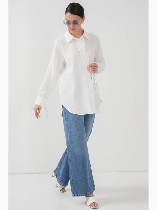 Camisa texturizada com detalhes de folhos bdart - Kiabi Camisa texturizada com detalhes de folhos bdart - Kiabi