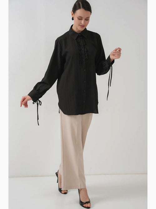 Camisa texturizada com detalhes de folhos bdart - Kiabi Camisa texturizada com detalhes de folhos bdart - Kiabi