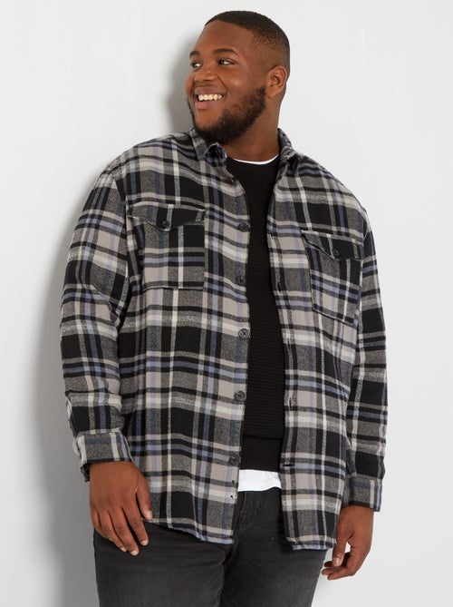 Camisa tipo casaco aos quadrados - Kiabi