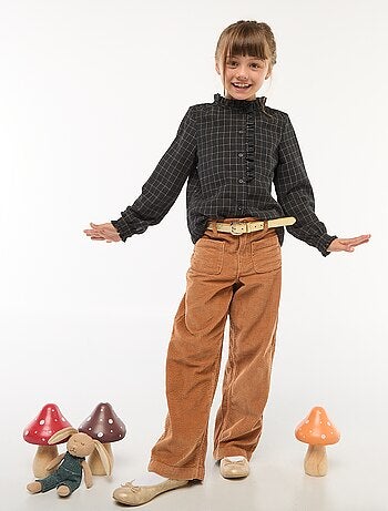 Camisa vitoriana aos quadrados