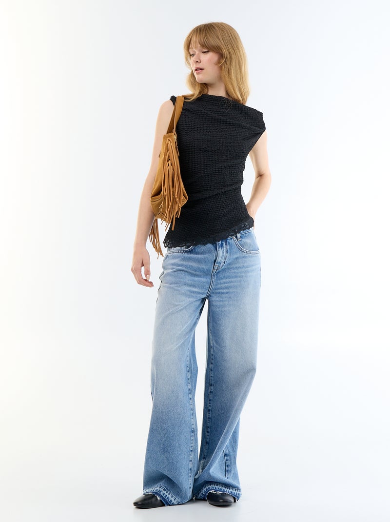 Camiseiro com cavas americanas Preto - Kiabi
