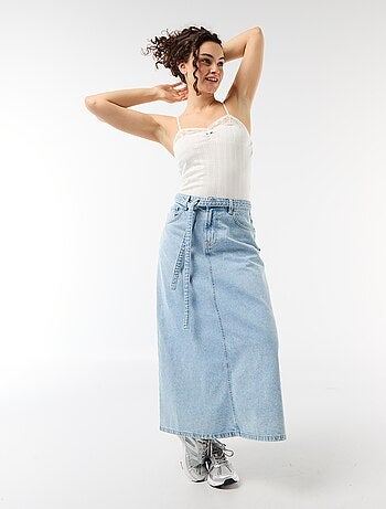 Camiseiro de malha pointelle e renda