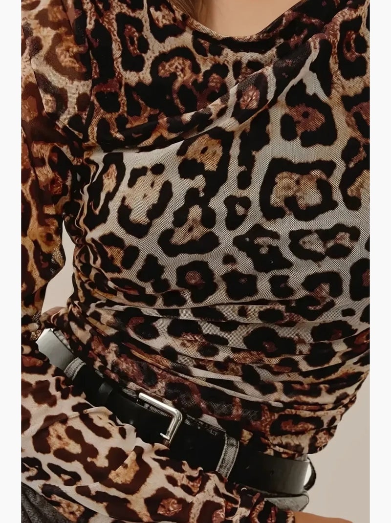Camiseta estampa leopardo decote barco drapeado manga comprida hiccup Preto Castanho - Kiabi