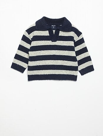 Camisola às riscas com gola polo não abotoada