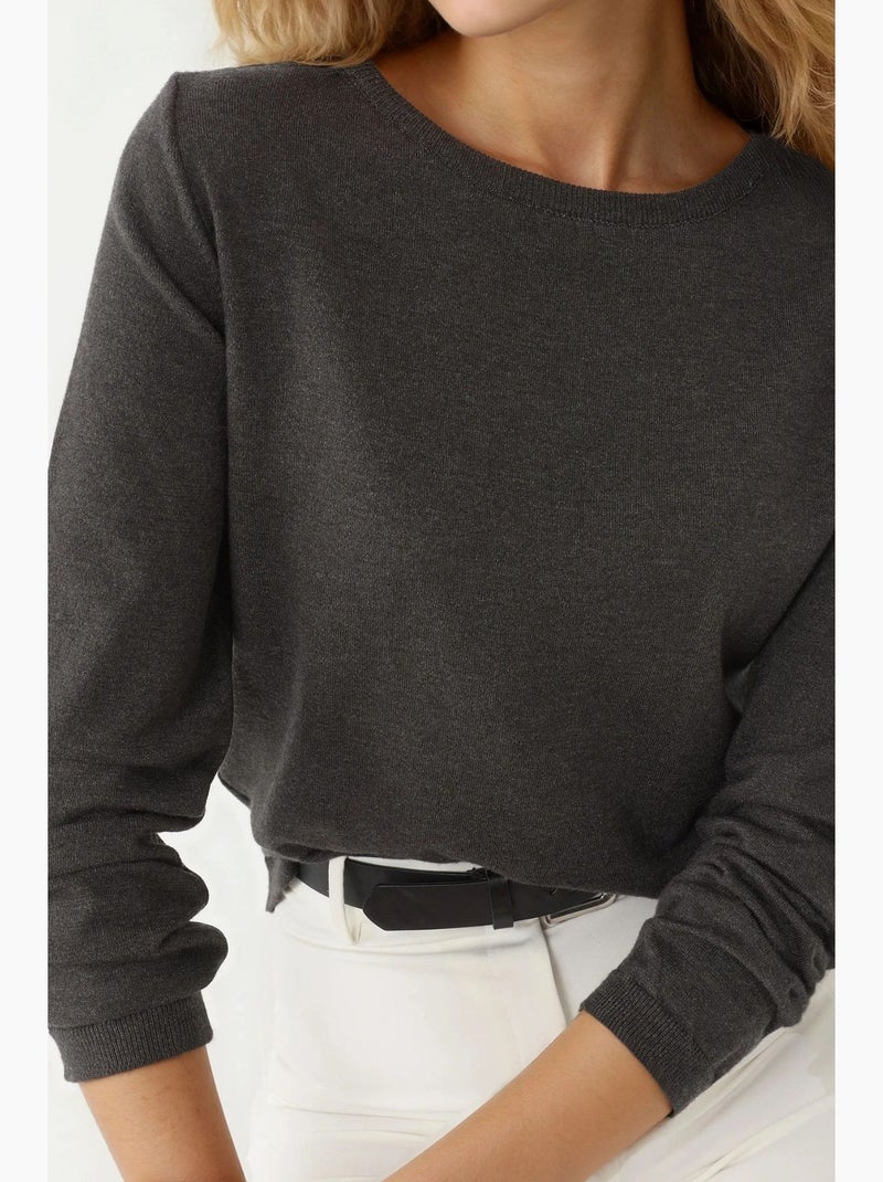 Camisola básica de gola redonda em mistura de viscose hiccup Cinza-preto - Kiabi