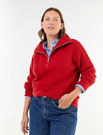 Camisola canelada com fecho e gola subida