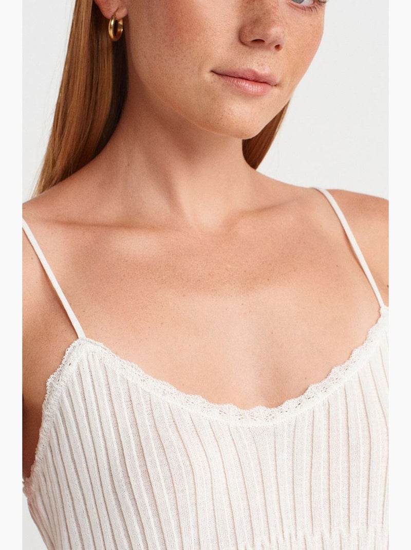 Camisola canelada decote em v dilvin Branco - Kiabi