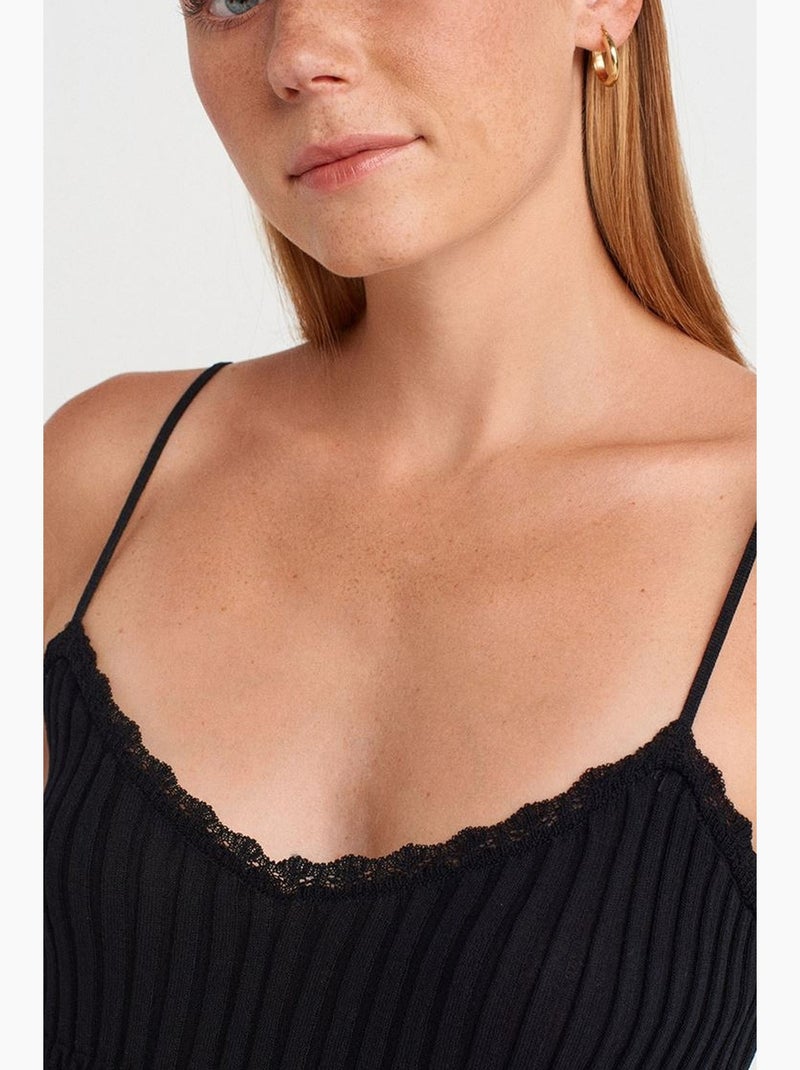 Camisola canelada decote em v dilvin Preto - Kiabi