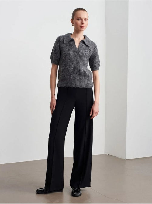 Camisola canelada texturizada com gola polo - Kiabi Camisola canelada texturizada com gola polo - Kiabi