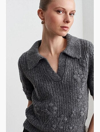 Camisola canelada texturizada com gola polo dilvin