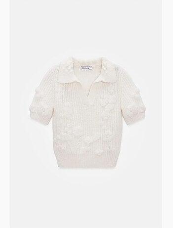 Camisola canelada texturizada com gola polo