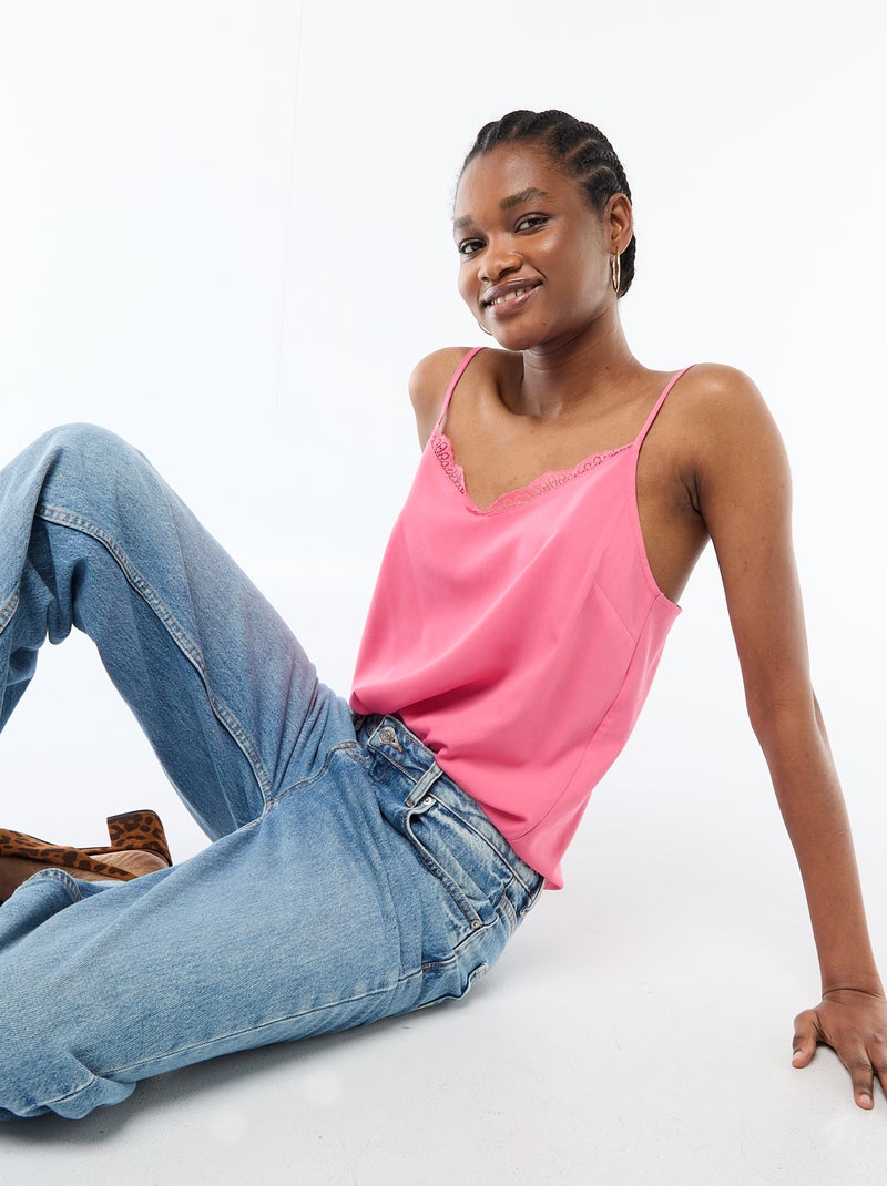 Camisola com alças finas ajustáveis e gola em renda Rosa - Kiabi