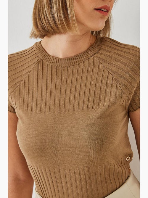 Camisola com botões laterais lucci - Kiabi Camisola com botões laterais lucci - Kiabi
