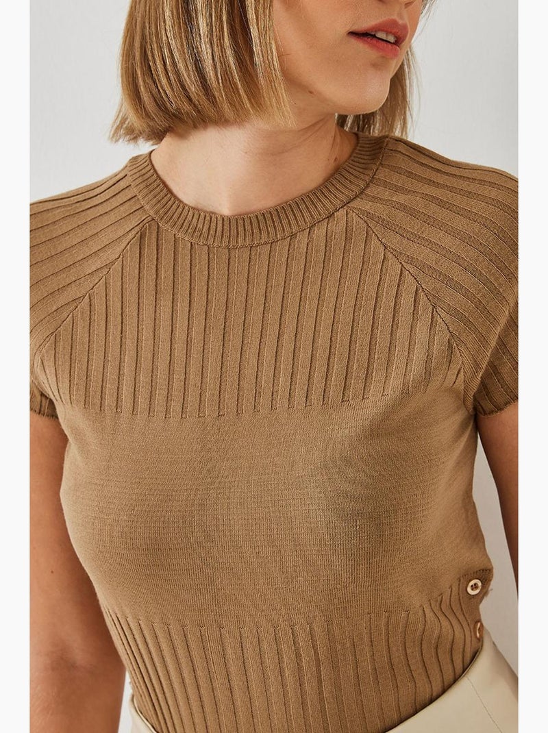 Camisola com botões laterais lucci Camelo - Kiabi