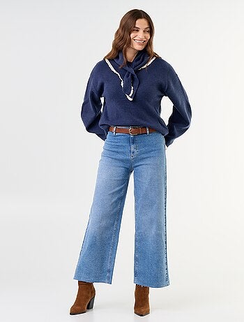 Camisola com cachecol a condizer