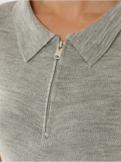 Camisola com fecho e gola polo - Kiabi Camisola com fecho e gola polo - Kiabi