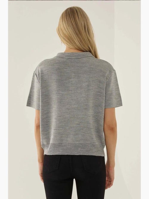 Camisola com fecho e gola polo hiccup - Kiabi Camisola com fecho e gola polo hiccup - Kiabi