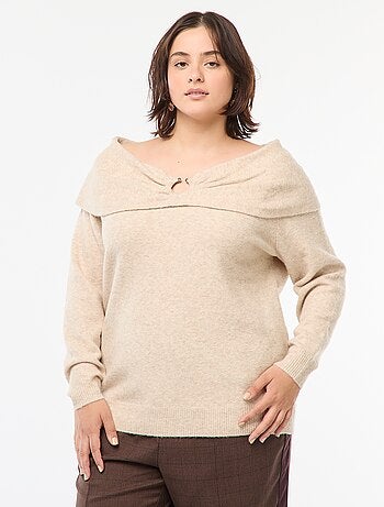 Camisola com gola bardot e pormenor frontal