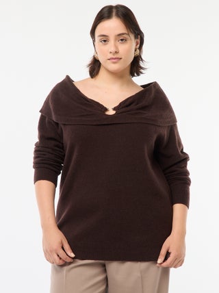 Camisola com gola bardot e pormenor frontal