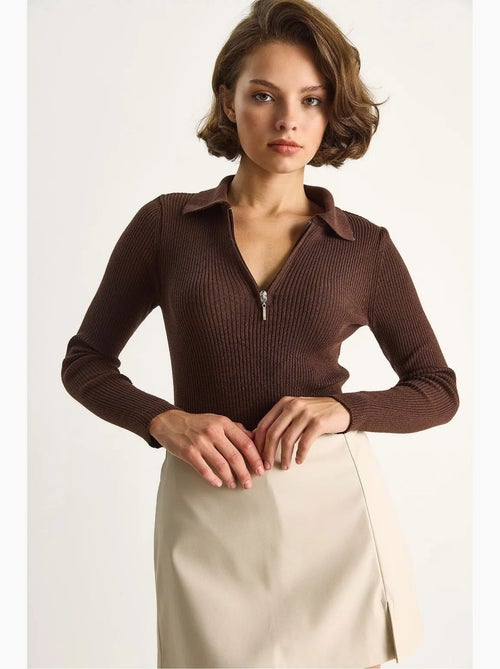 Camisola com gola com fecho de correr lucci - Kiabi Camisola com gola com fecho de correr lucci - Kiabi