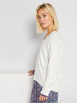 Camisola com gola em V - Kiabi