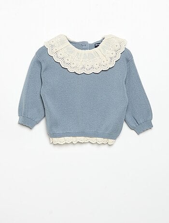Camisola com gola fantasia em bordado inglês