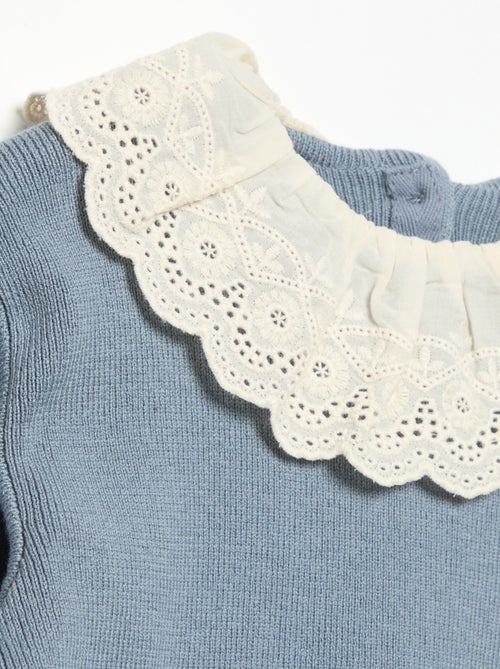 Camisola com gola fantasia em bordado inglês - Kiabi