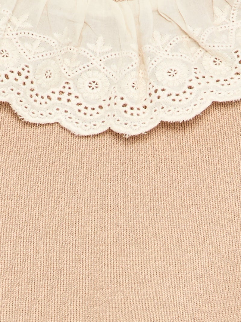 Camisola com gola fantasia em bordado inglês Bege - Kiabi