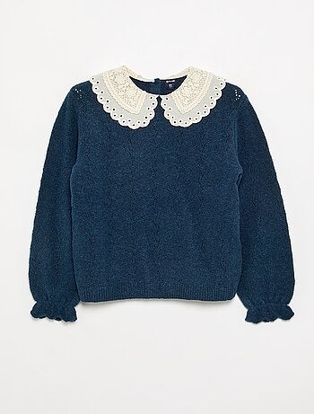 Camisola com gola grande bordada fantasia