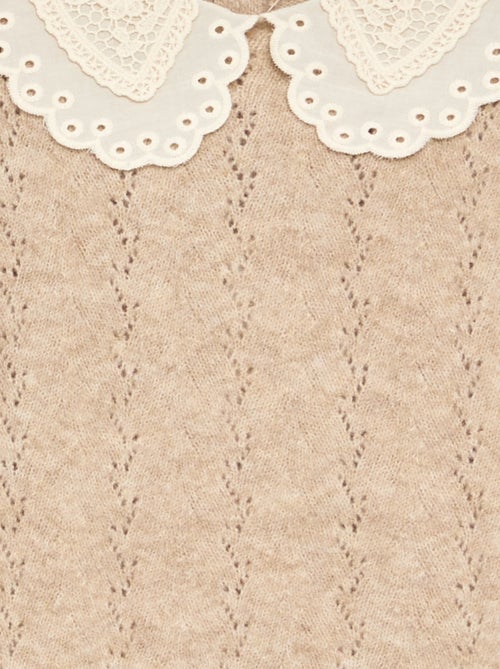 Camisola com gola grande bordada fantasia - Kiabi Camisola com gola grande bordada fantasia - Kiabi