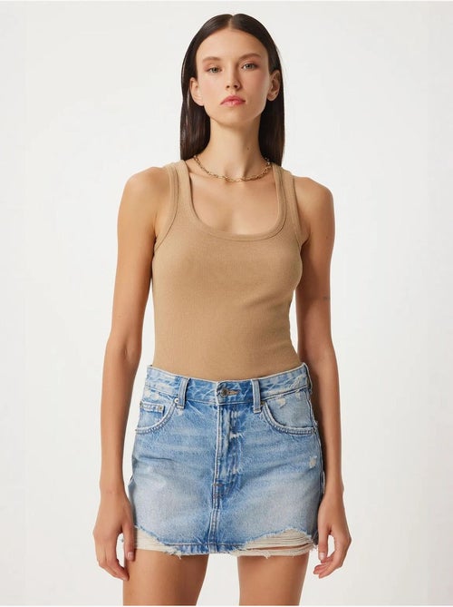 Camisola de alças ajustada em algodão com decote em u istanbul - Kiabi Camisola de alças ajustada em algodão com decote em u istanbul - Kiabi