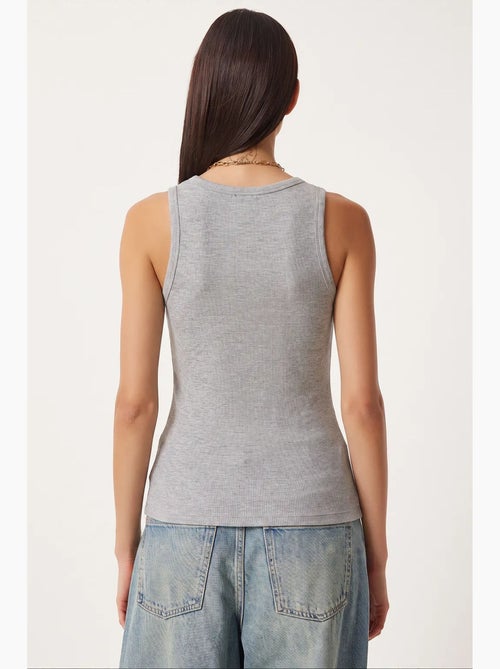 Camisola de alças ajustada em algodão com decote em u istanbul - Kiabi Camisola de alças ajustada em algodão com decote em u istanbul - Kiabi