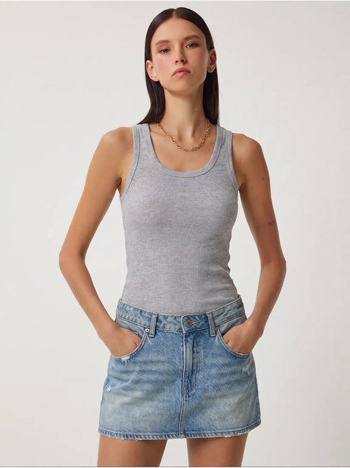 Camisola de alças ajustada em malha com decote em u, pack de 2 istanbul - Kiabi Camisola de alças ajustada em malha com decote em u, pack de 2 istanbul - Kiabi